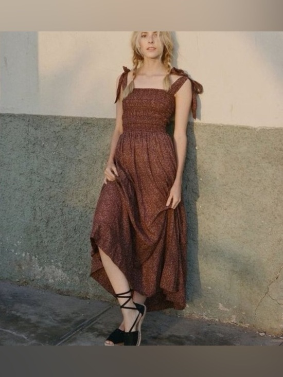 Doen Dresses & Skirts - Doen Jasmine dress - read description